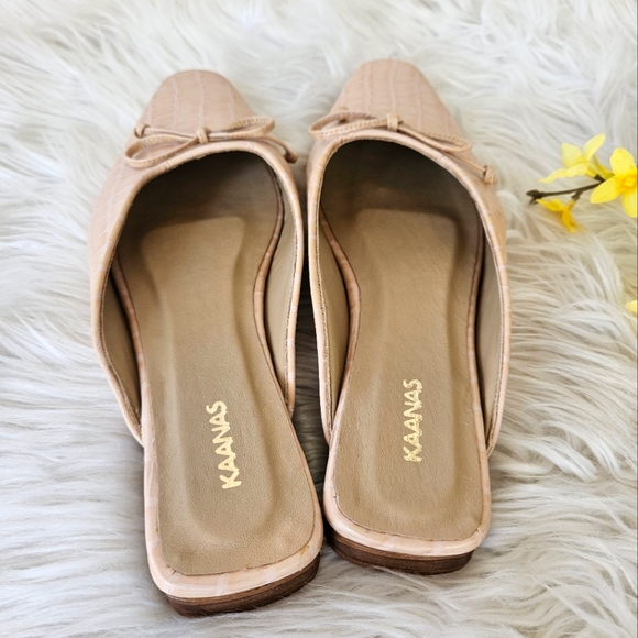 EUC Kaanas Seville Square-Toe Ballerina Flat - Picture 5 of 7